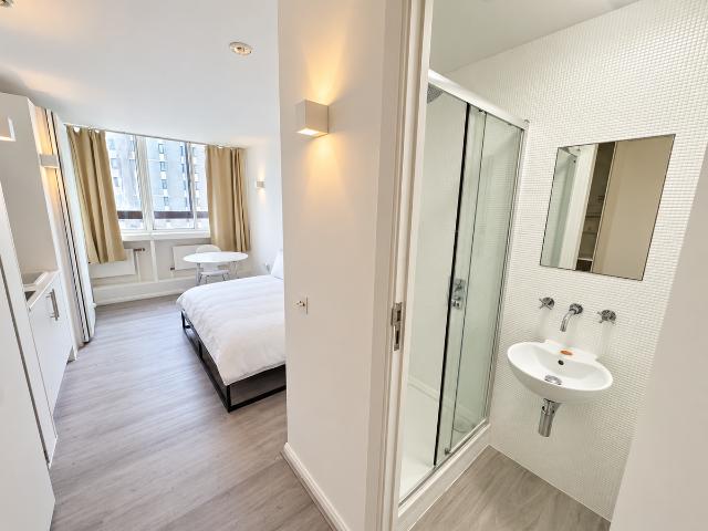 Studio for rent in London Borough of Harrow, Greater London