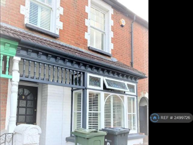 House for rent in Guildford Park, Westborough