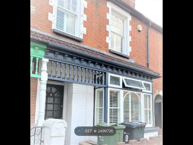House for rent in Guildford Park, Westborough