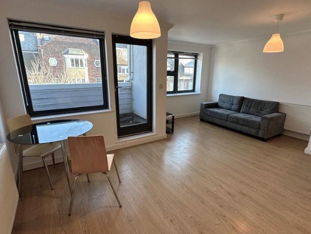 Apartment for rent in Cat Hill, Isle Of Man