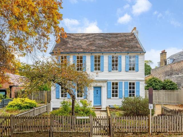 House for rent in London Borough of Southwark, Greater London