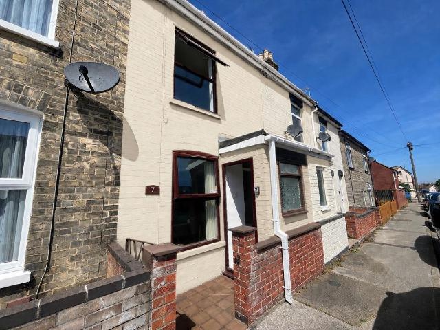 Apartment for rent in Kirkley, East Suffolk