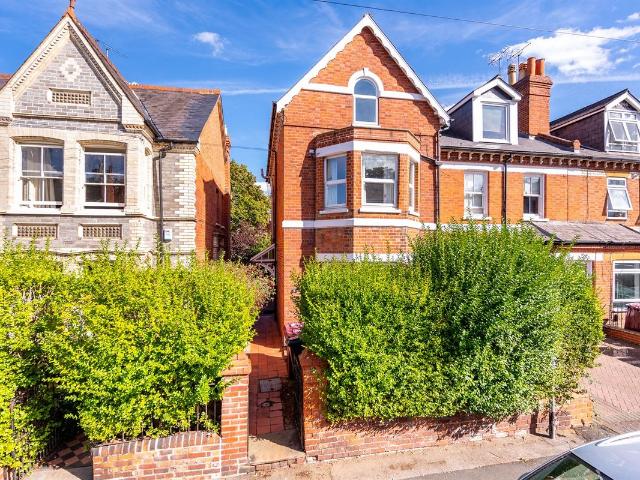 Apartment for rent in Newtown, Reading