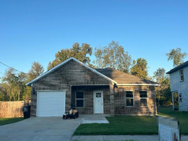 House for sale in Greenville, Hunt County