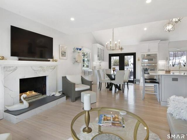House for sale in Saybrook Point, Old Saybrook