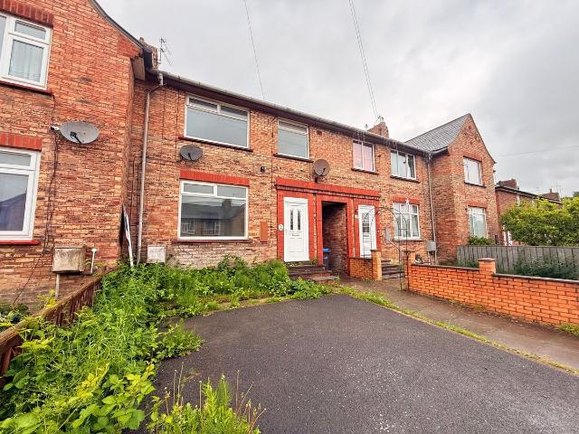 Apartment for rent in Esh Winning