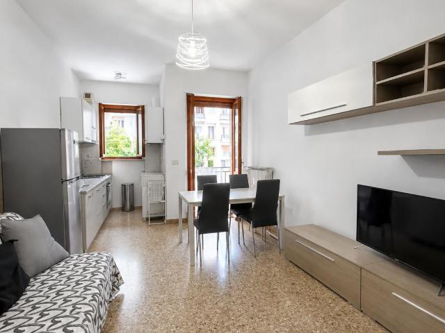 Villa Indipendente in affitto a Leumann, Piemonte