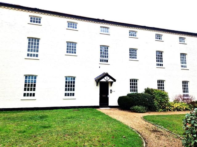 Apartment for rent in Kings Hill, Colliers End