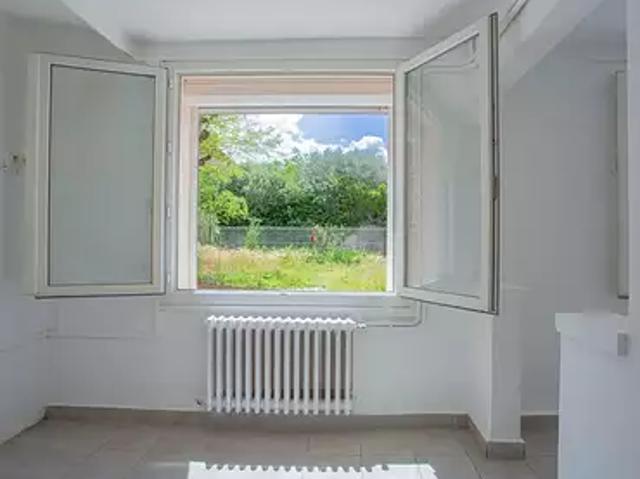 Maison vente à Nîmes, Collias