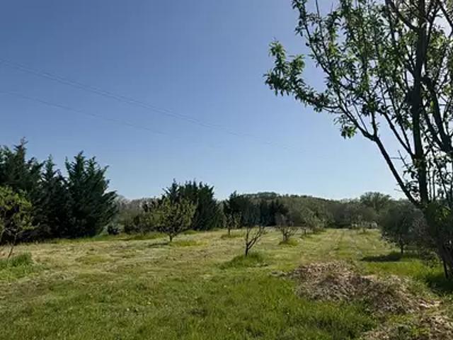 Terrain vente à Nîmes, Collias