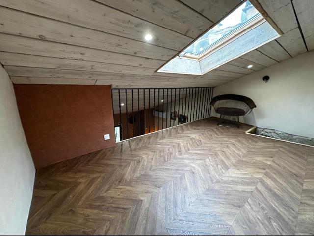 Maison vente à Nîmes, Collias