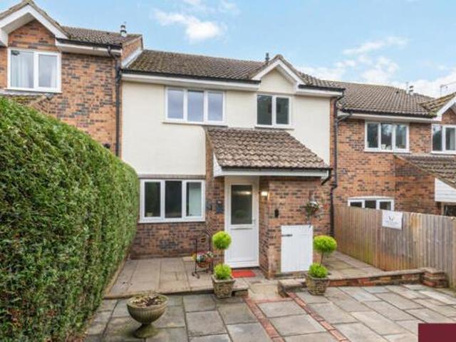 House for rent in Merrow, Guildford