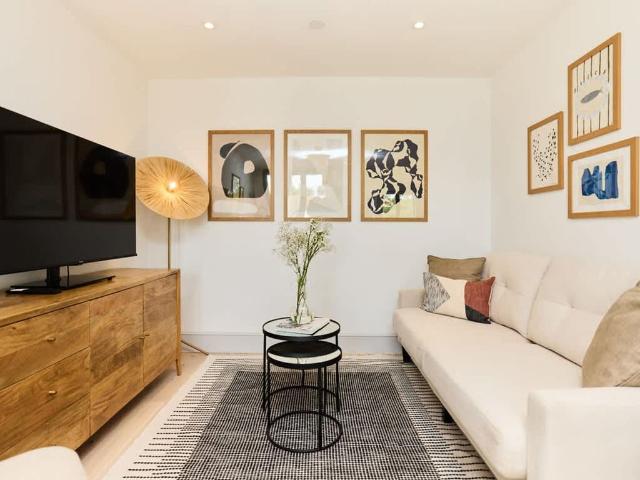 Apartment for rent in London Borough of Merton, Greater London
