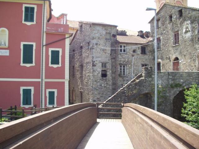 Terreno in vendita a Varese Ligure, Liguria