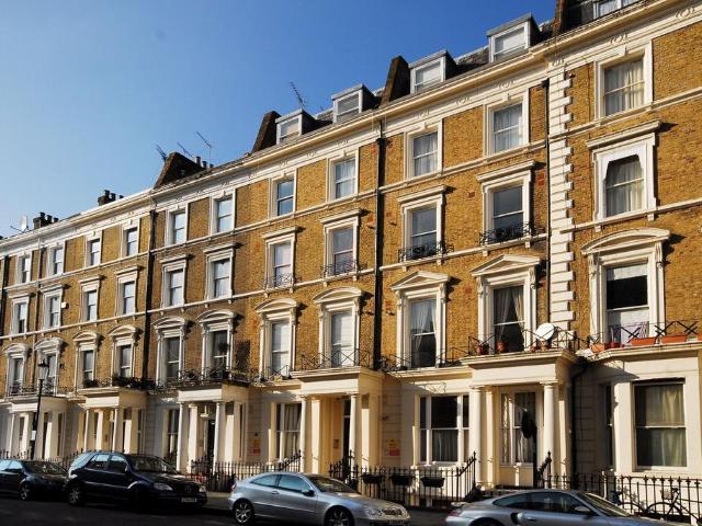 Apartment for rent in Earl's Court, Greater London