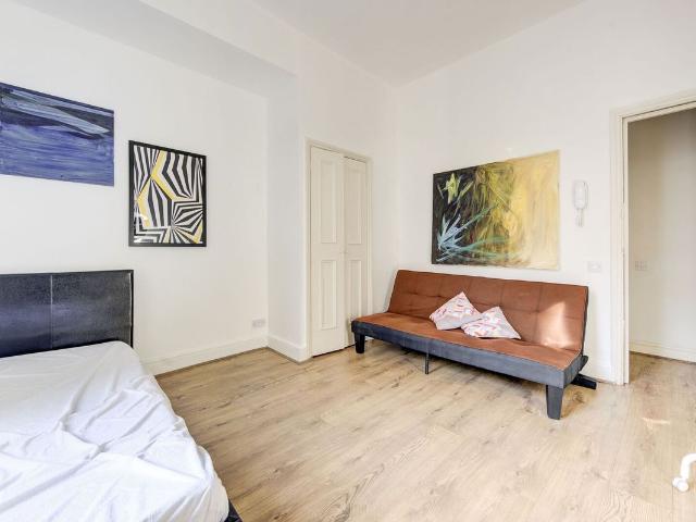 Studio for rent in Royal Borough of Kensington and Chelsea, Greater London