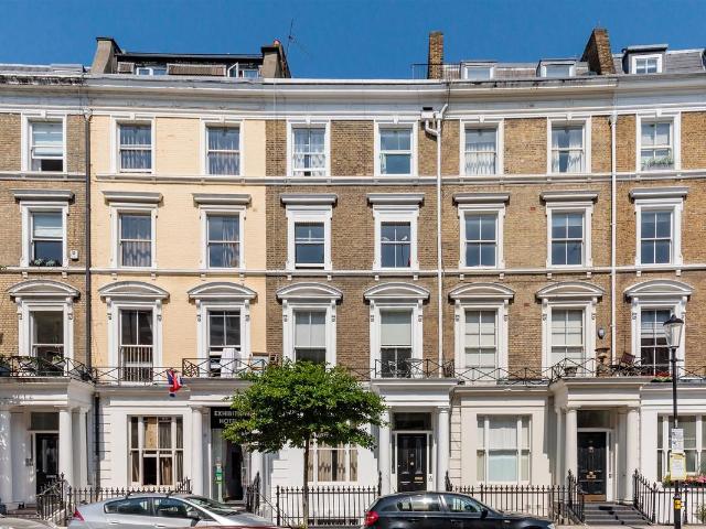 Apartment for rent in Earl's Court, Greater London