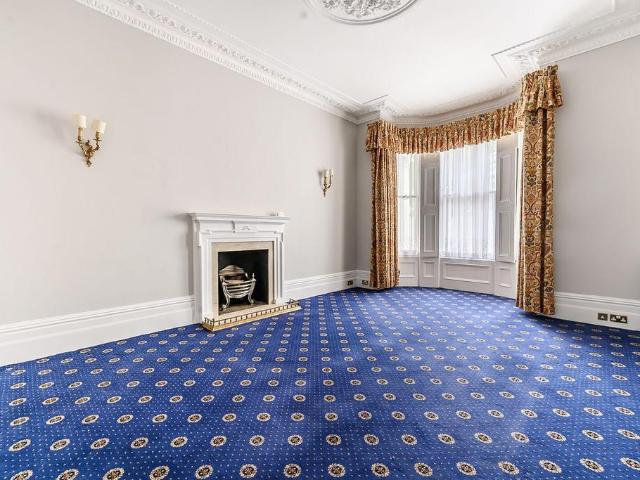 House for rent in Earl's Court, Greater London