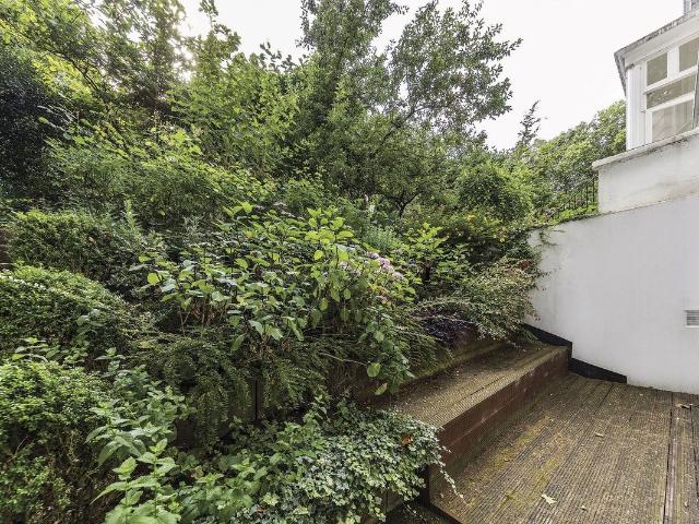 Apartment for rent in South Kensington, Greater London