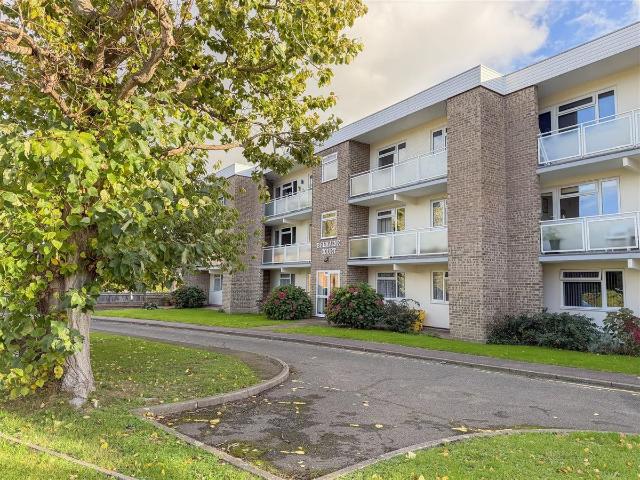 Apartment for rent in Collington, Rother
