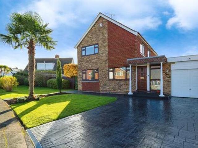 House for sale in Boxgrove, Westborough