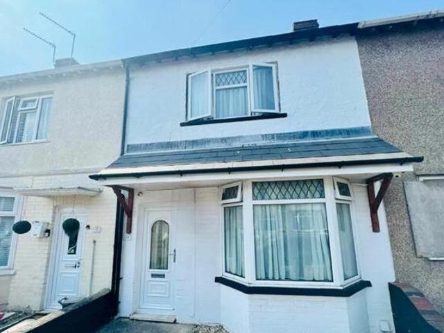 House for sale in Newport