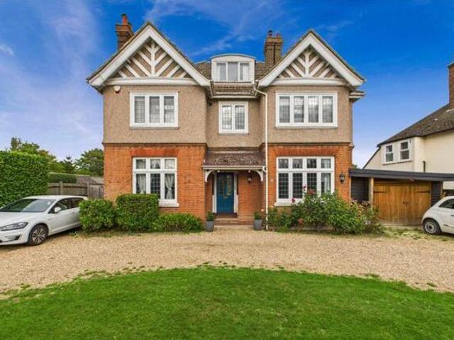 House for sale in Chipping Hill, Essex