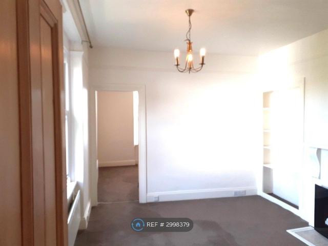 Apartment for rent in Mount Wise