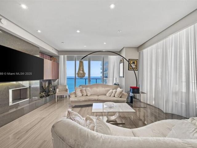 Condo for sale in Bal Harbour, Florida