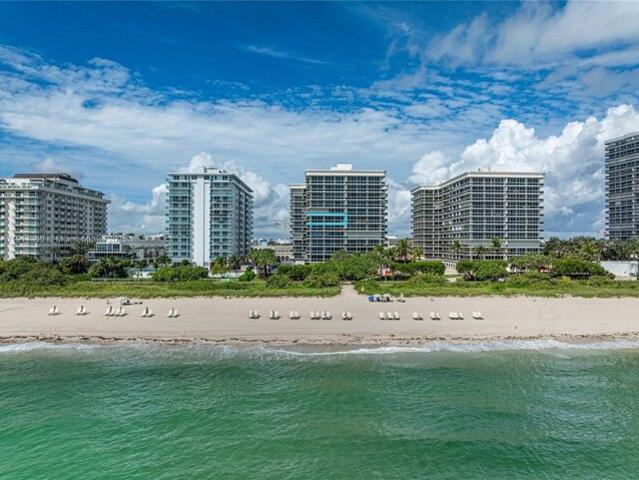 Condo for sale in Bal Harbour, Florida