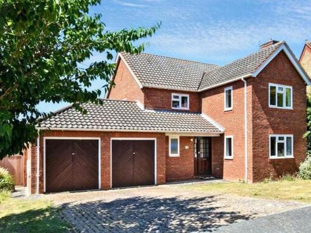 House for sale in Key Street, Suffolk