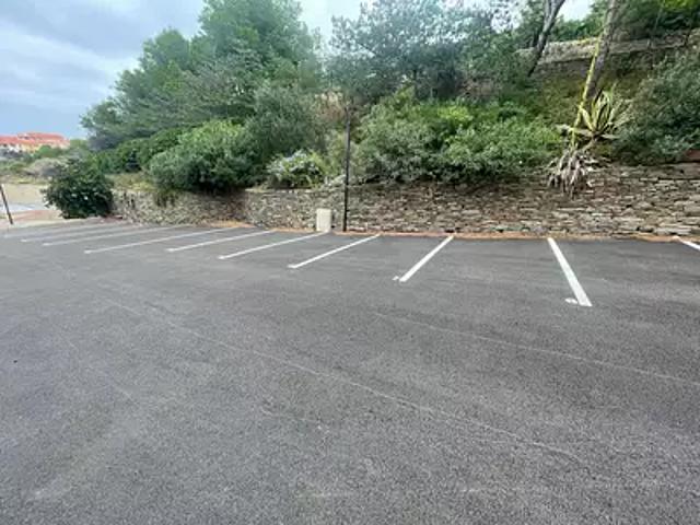 Garage vente à Céret, Collioure