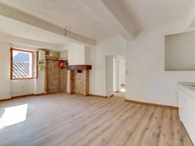 Maison vente à Grasse, Collongues