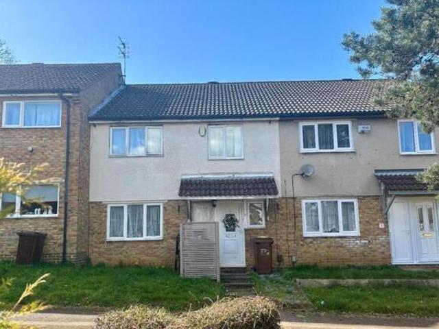 House for sale in Northampton, Northamptonshire