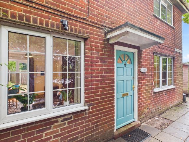 House for rent in Earlham Rise, East Bank