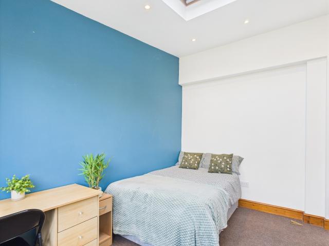 House for rent in Earlham Rise, East Bank