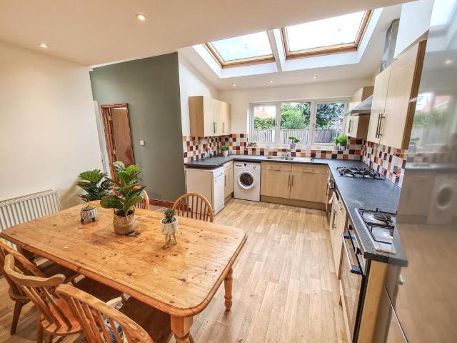 House for rent in Earlham Rise, East Bank