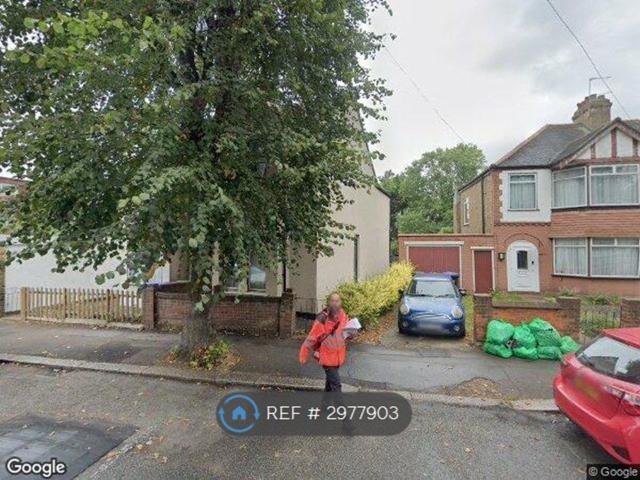 House for rent in Ponders End, Greater London