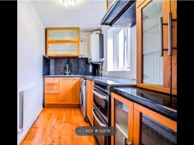 Studio for rent in Colnbrook with Poyle, Slough