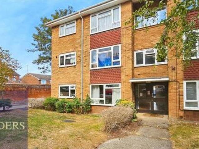 House for sale in Chipping Hill, Essex
