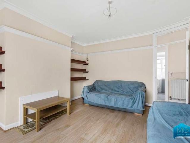 Apartment for rent in Colney Hatch, Isle Of Man