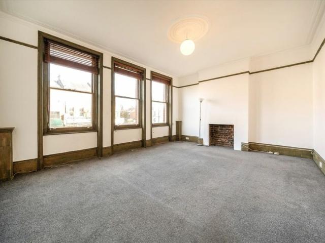 Apartment for rent in Colney Hatch, Isle Of Man