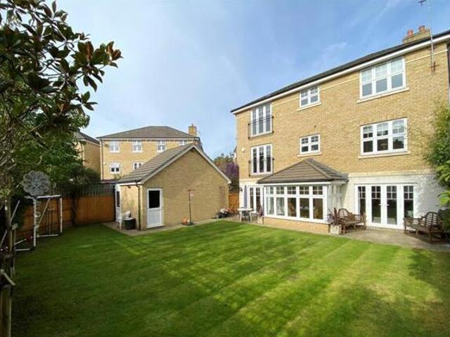 House for sale in North Watford