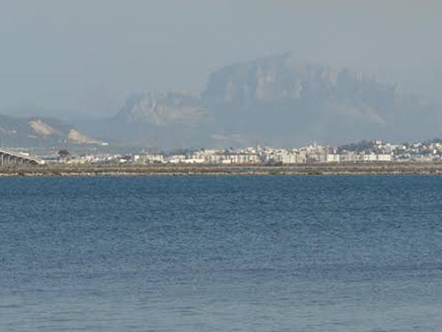 Propriété location à Ain Zaghouan, Douz