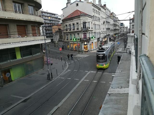 Appartement location à Saint-Étienne, Saint-etienne