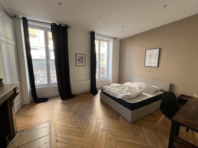 Appartement location à Saint-Étienne, Saint-etienne