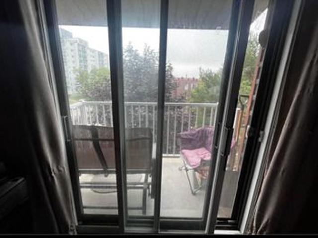 Room for rent in De Normanville, Trois-Rivières