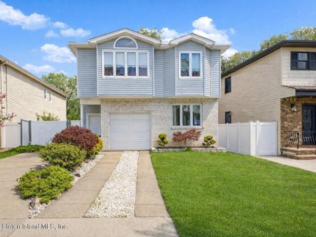 House for sale in Arverne, New York