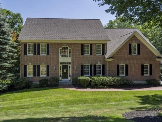 House for sale in New Hampshire