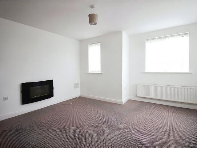 Apartment for rent in Deysbrook, Calderstones
